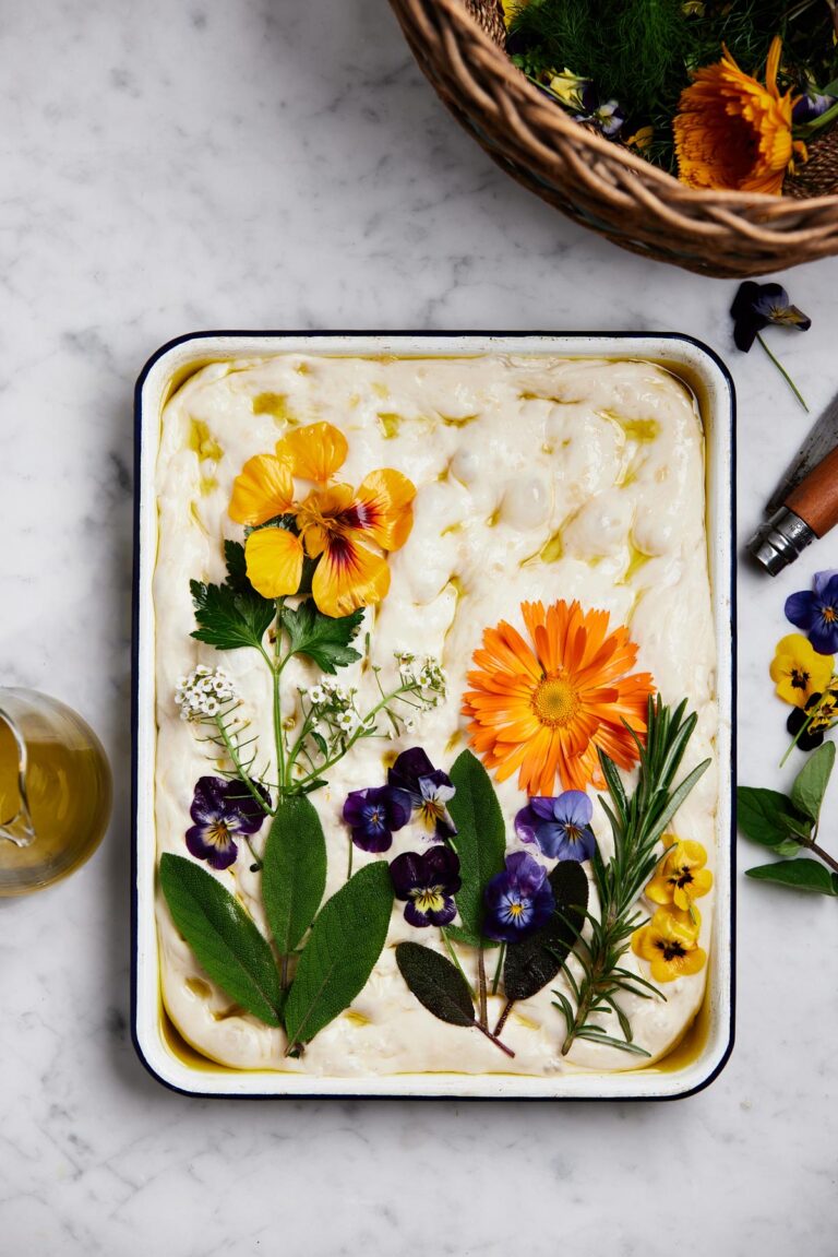 Edible Feverfew Recipes: Floral Cooking Guide